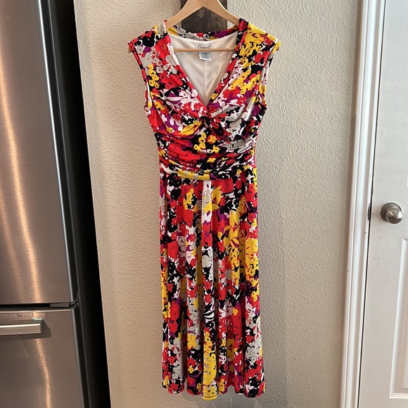 Maggot L woman’s floral cinched waist midi dress - Picture 8 of 16